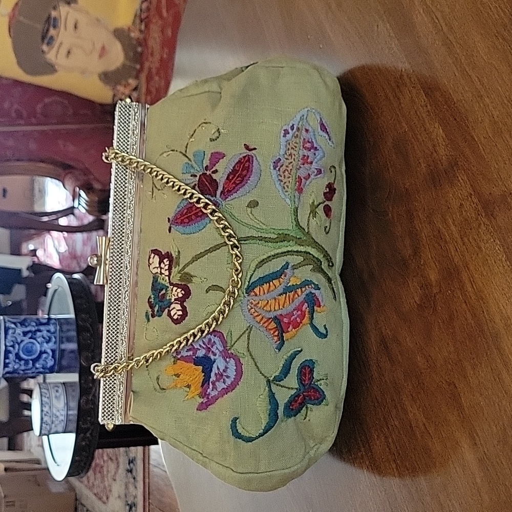 Vintage Hand Embroidered Linen Handbag